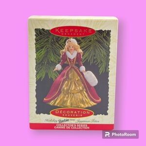 Hallmark Holiday 1996 Holiday Barbie Keepsake Ornament Collector's Series